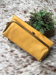 Rachel Wallet by HOBO in Honeycomb